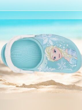 Girls’ Disney Frozen Blue Crocs size5